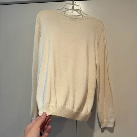 5/25 Women’s Medium Cream Sweater with Flowers by Alfred Dunner - Picture 3 of 3